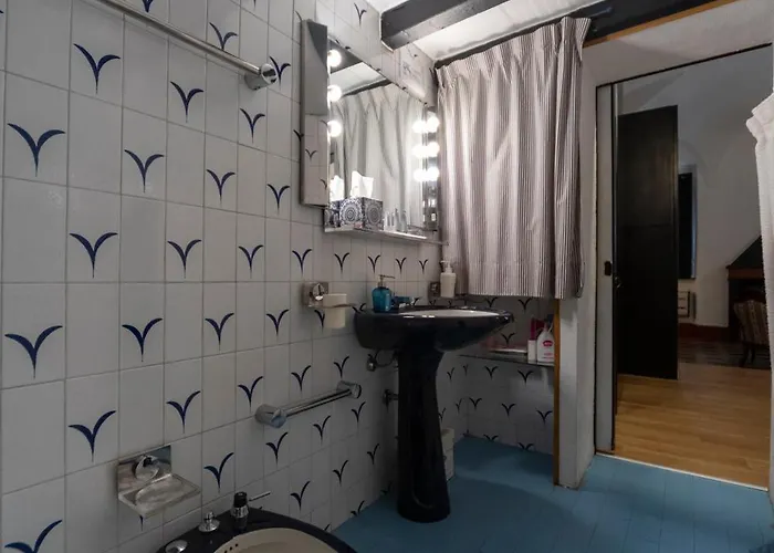 Parma, Antico Dietro Al Battistero Апартаменты Парма